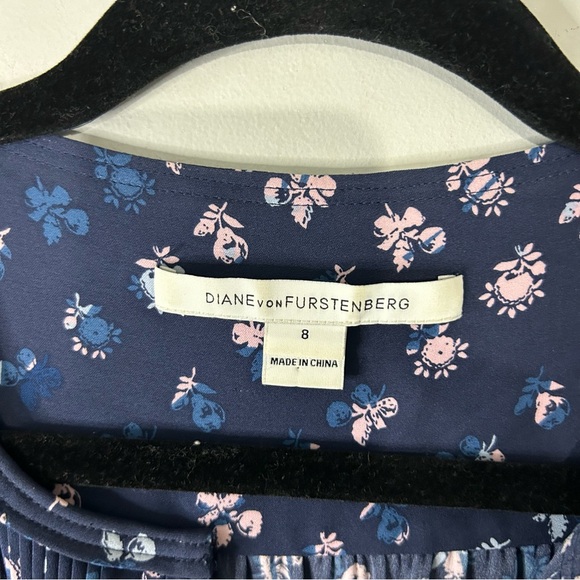 Diane Von Furstenberg Navy Blue Meadow Floral Print Silk Mini Dress - Picture 3 of 8